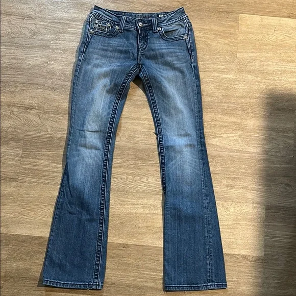 Miss Me Blue Embellished Designer Jeans. Sz 26 Boot - Picture 10 of 16